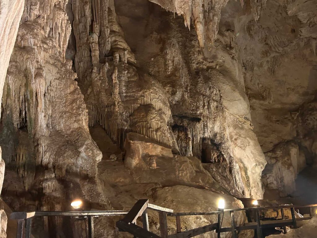 Diamond Cave wewnątrz
